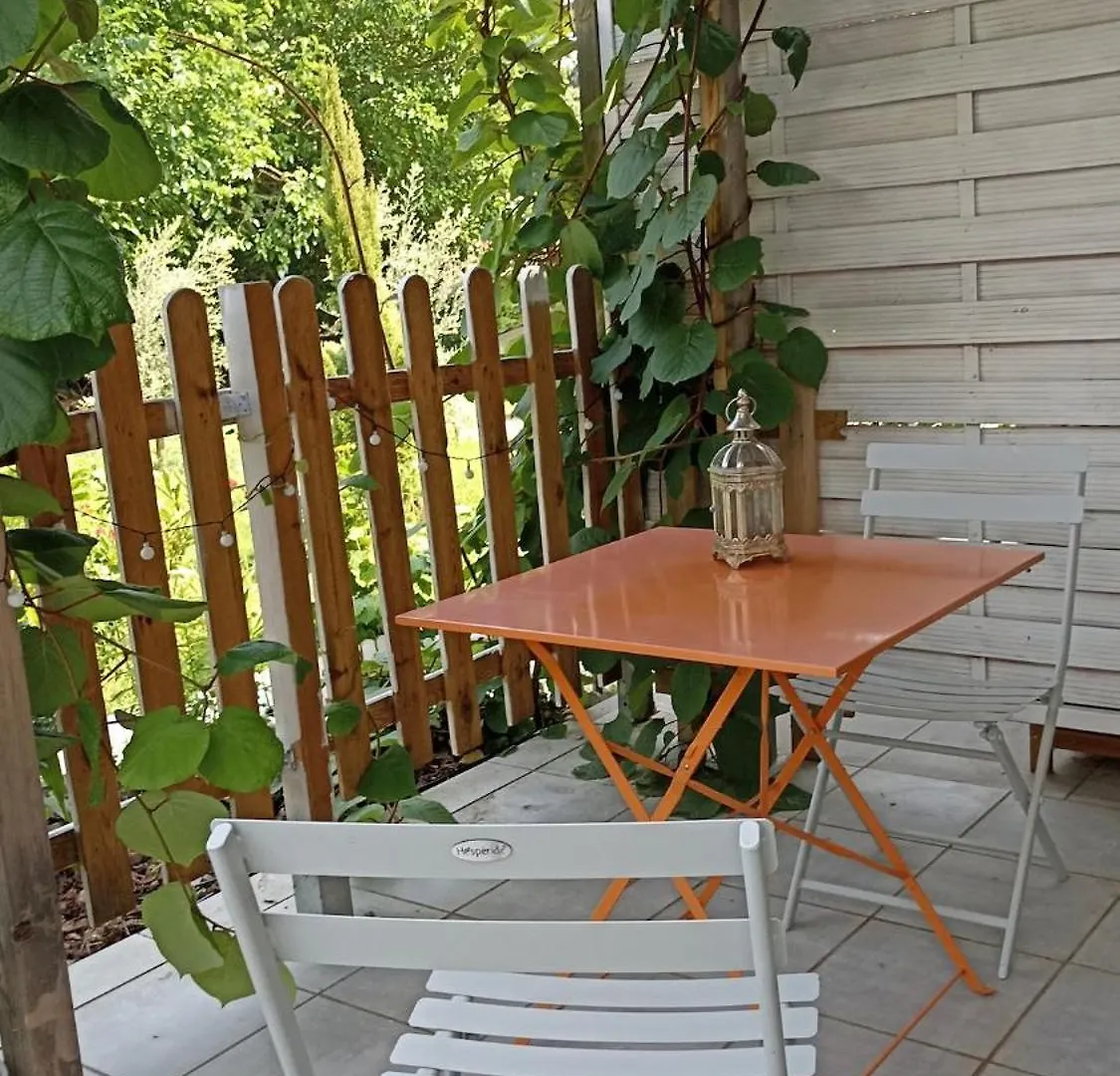 Cozy Independent Studio Roussillon  0*, Roussillon (Isere)